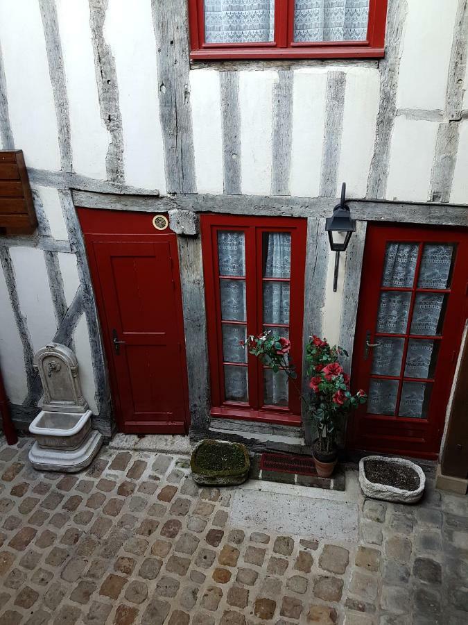 Appartement Du Vieux Troyes Kültér fotó